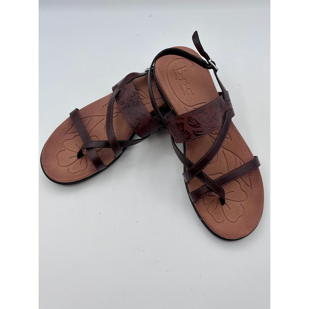 B.O.C. BORN CONCEPT Wms Brown Embossed Leather Sandals Thong Toe Buckle Strap 9M